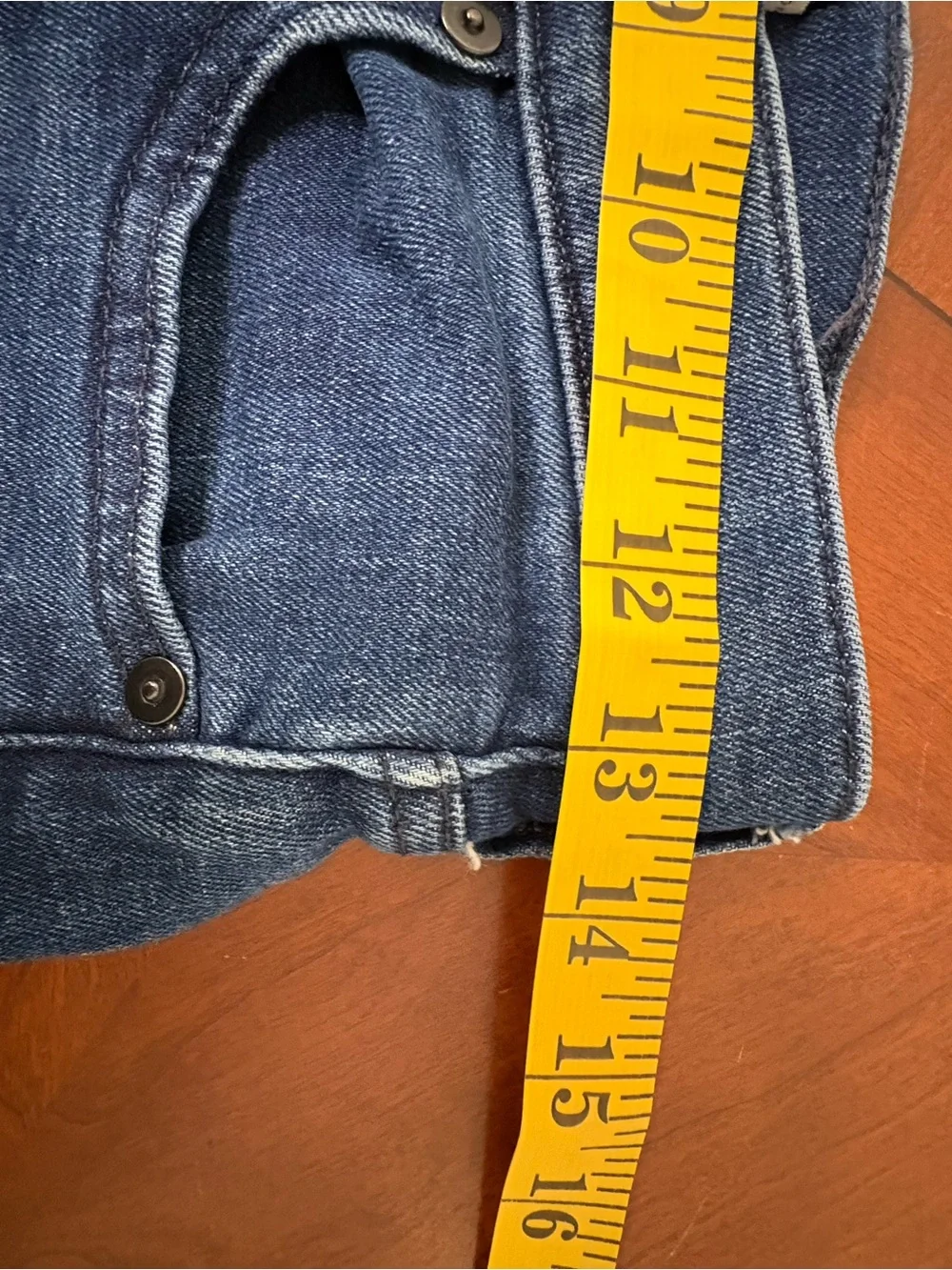 Banana Republic classic banana